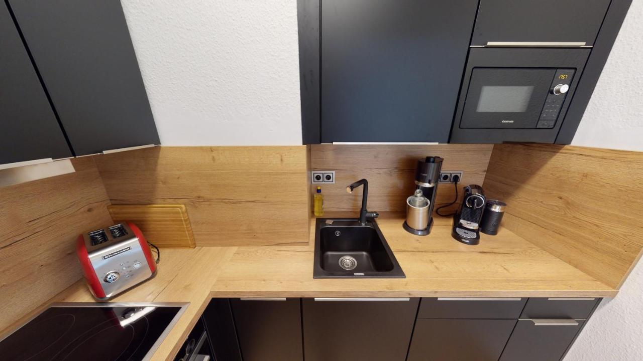 Sweethome - Zentral - Kueche & Parkplatz, Wifi Halle  Eksteriør bilde