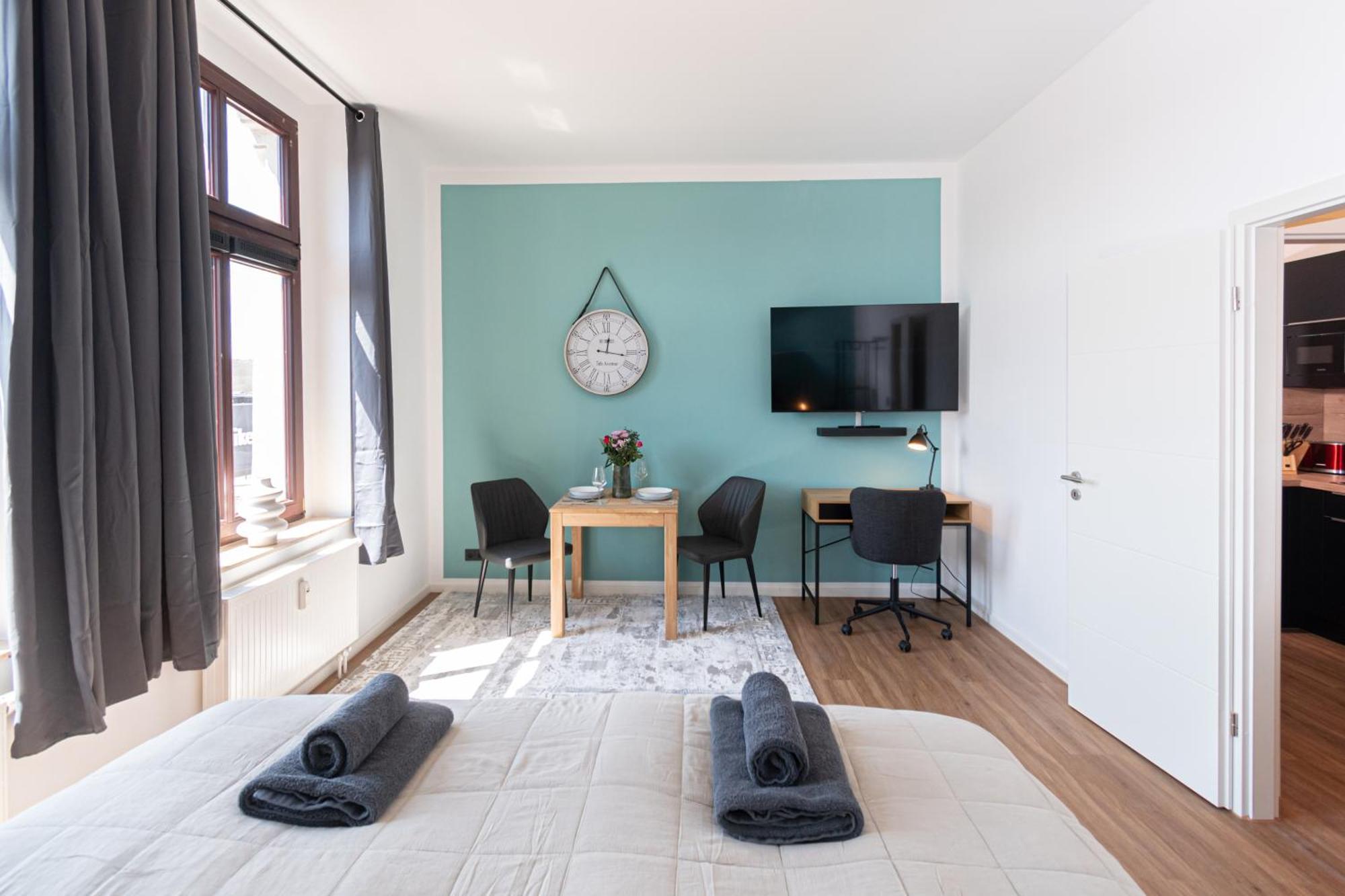Sweethome - Zentral - Kueche & Parkplatz, Wifi Halle  Eksteriør bilde